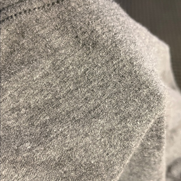 Men’s Hurley long sleeve t shirt size XL - Picture 2 of 3